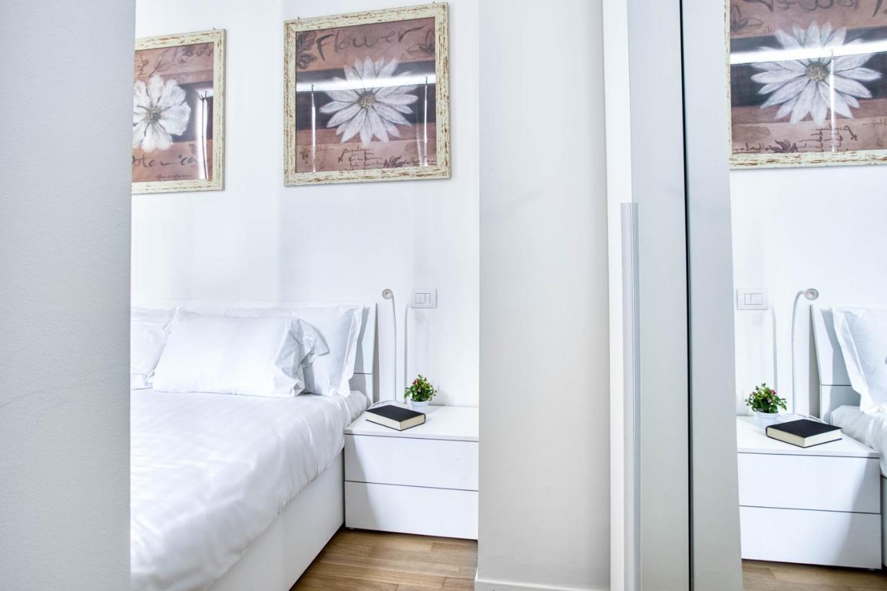 Apartment Joivy Lovely Flat With Balcony Mailand