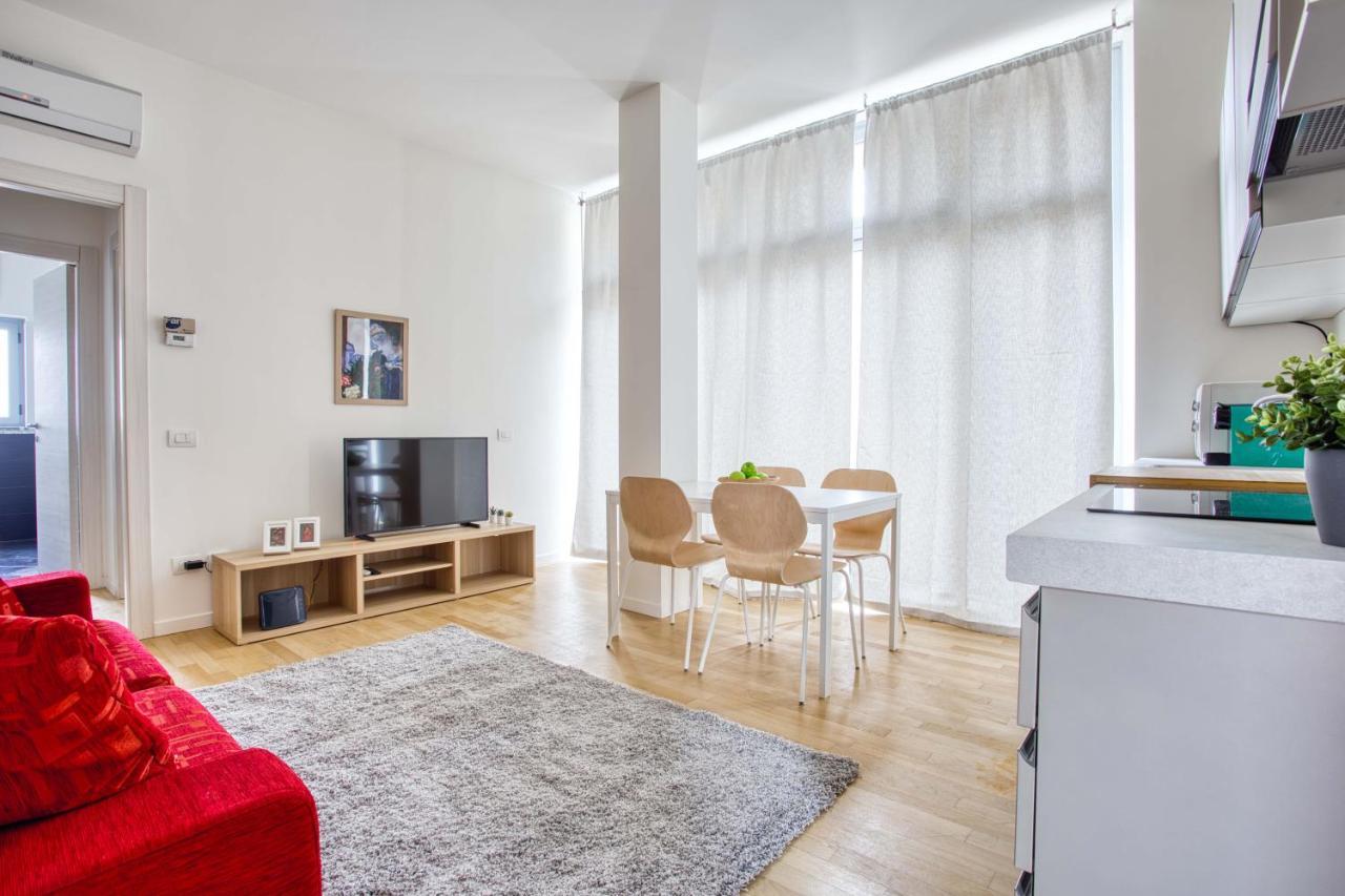 Joivy Lovely Flat With Balcony * Milano